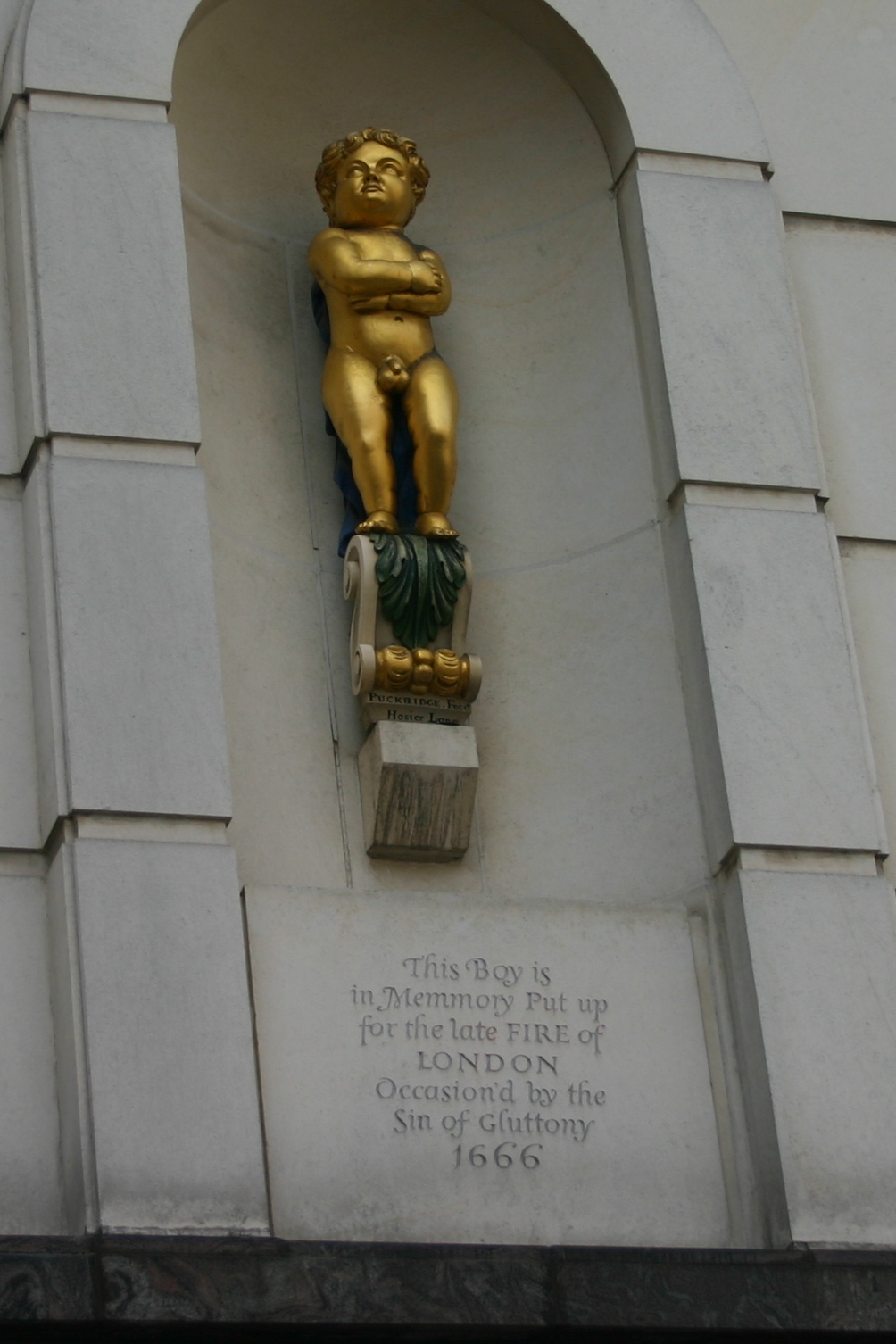 The Golden Boy of Pye Corner, St Bartholomew's Hospital, London  - 03.JPG